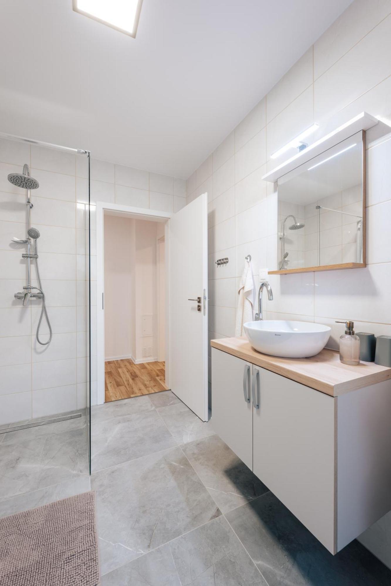 Apartman U Sklepu Sardice Esterno foto